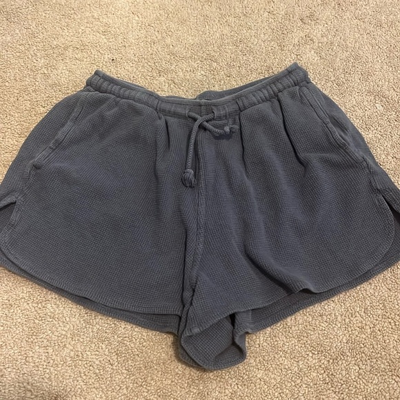 Brandy Melville Pants - Brandy Melville Shorts